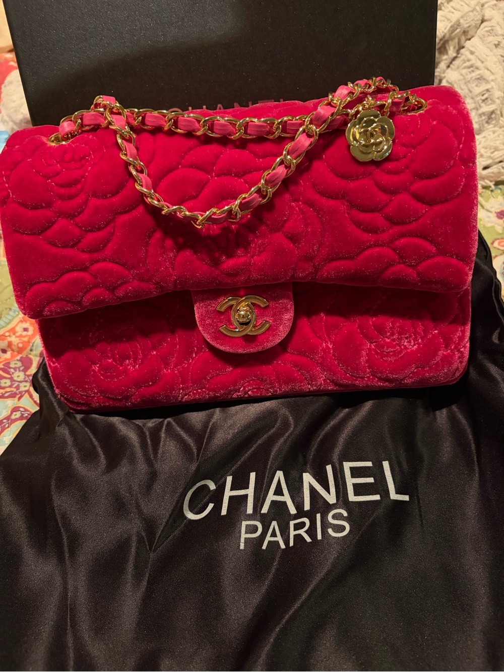 Fuchsia more of the pink side Velvet Quilted Camillas Shoulder Bag - Picture 6 of 12
